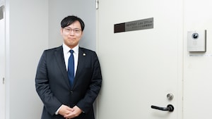 梶谷 和宏弁護士のインタビュー写真