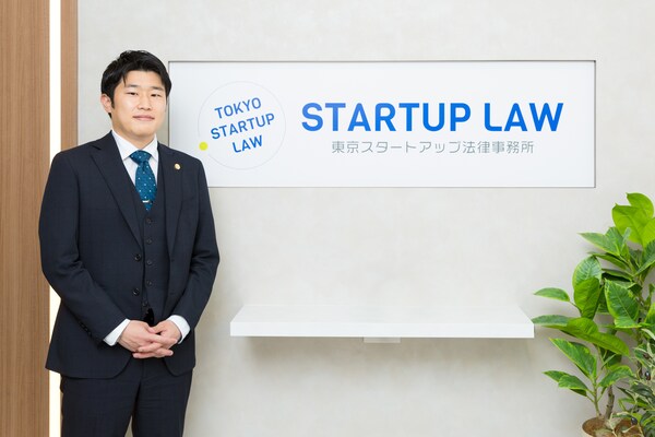 笠水上 一郎弁護士のインタビュー写真