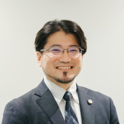 知花 鷹一朗弁護士のアイコン画像