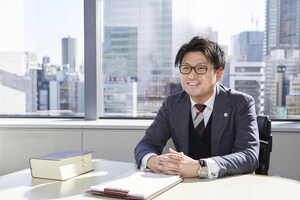柳田 清史弁護士のインタビュー写真