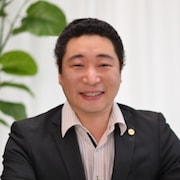 大崎 詠人弁護士のアイコン画像