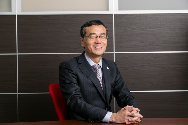 𠮷原 清英弁護士のインタビュー写真