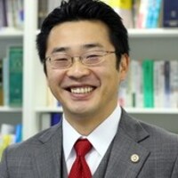 山岡 嗣也弁護士のアイコン画像