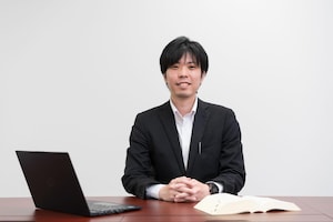 鎌田 光弁護士のインタビュー写真