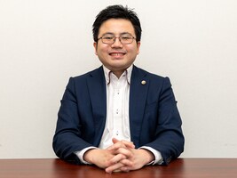 高山 桂弁護士のインタビュー写真