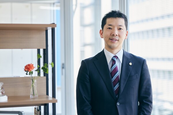 田辺 晶夫弁護士のインタビュー写真