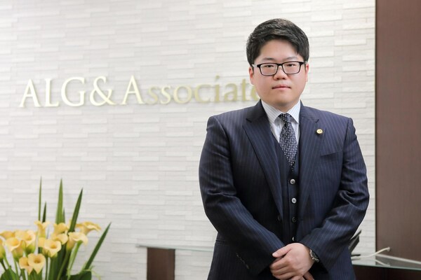 辻 正裕弁護士のインタビュー写真