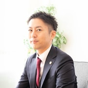 平山 誠弁護士のアイコン画像