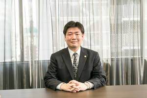 北川 雄士弁護士のインタビュー写真
