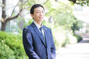 水越 大揮弁護士のインタビュー写真