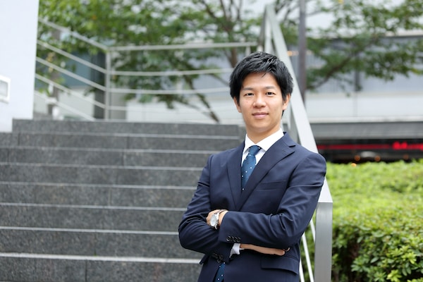 増井 邦繁弁護士のインタビュー写真