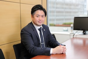 齋藤 毅弁護士のインタビュー写真