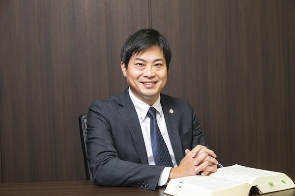 西谷 剛弁護士のインタビュー写真