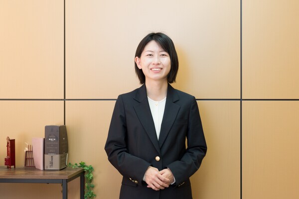 松浦 薫弁護士のインタビュー写真