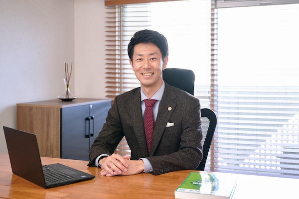 田中 祥太郎弁護士のインタビュー写真