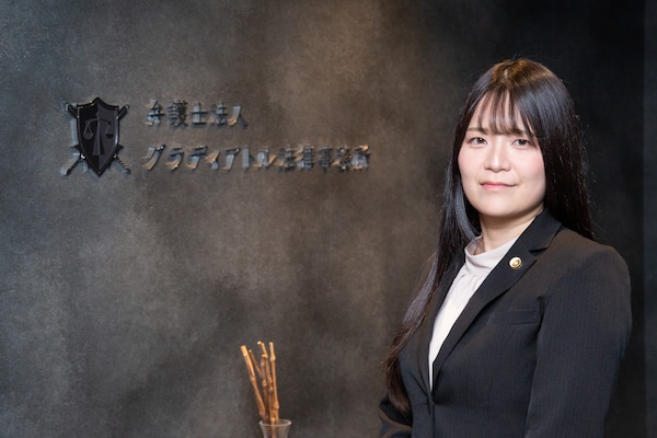 伏見 澄礼弁護士のインタビュー写真