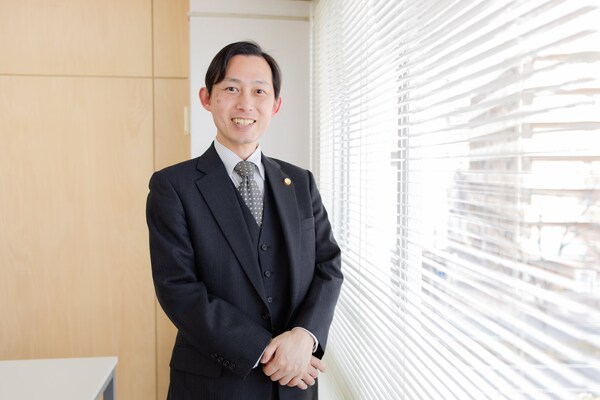 木下 浩治弁護士のインタビュー写真