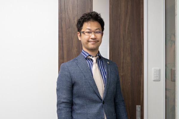 兒玉 貴裕弁護士のインタビュー写真
