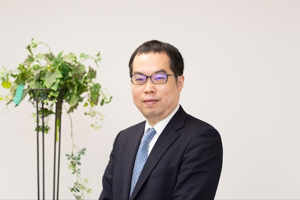 山口 学弁護士のインタビュー写真