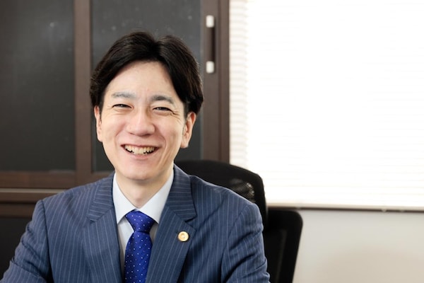 當舍 裕弁護士のインタビュー写真