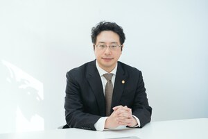 鴨下 卓治弁護士のインタビュー写真