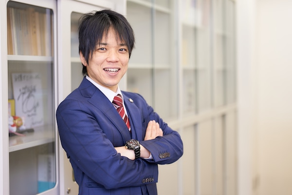 山口 統平弁護士のインタビュー写真