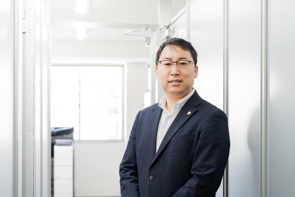 齊藤 翔平弁護士のインタビュー写真