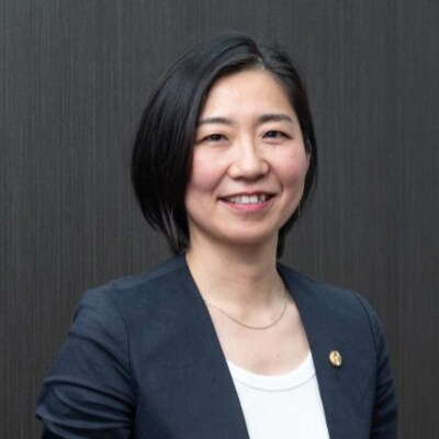 吉田 麻衣弁護士のアイコン画像