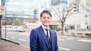田中 航弁護士のインタビュー写真