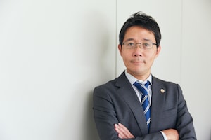 石渡 豊正弁護士のインタビュー写真