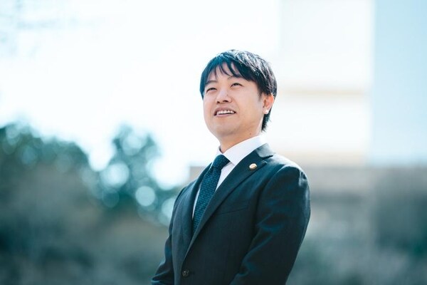 中西 博亮弁護士のインタビュー写真