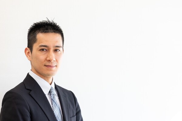 石井 達也弁護士のインタビュー写真