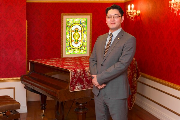 渡邊 耀弁護士のインタビュー写真