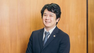 橋ノ本 八洋弁護士のインタビュー写真