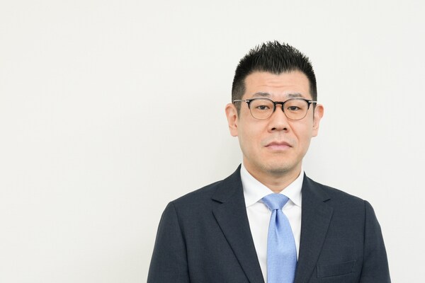 佐藤 良弁護士のインタビュー写真
