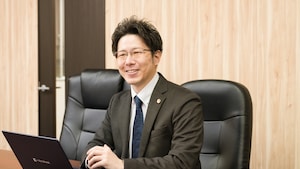 松本 雄大弁護士のインタビュー写真