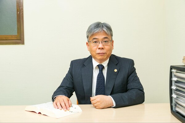 小林 正幸弁護士のインタビュー写真