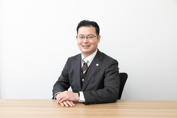 中尾 基哉弁護士のインタビュー写真