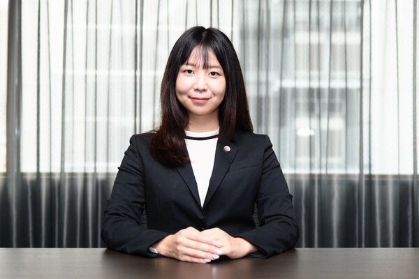 黒木 佐紀弁護士のインタビュー写真