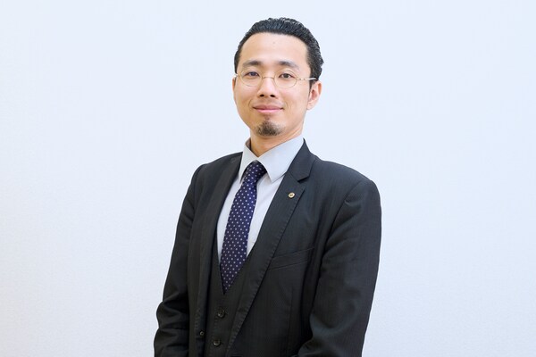 毛利 隆之弁護士のインタビュー写真