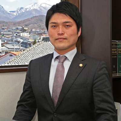 内堀 優貴弁護士のアイコン画像