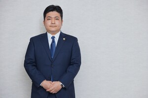 山里 翔弁護士のインタビュー写真