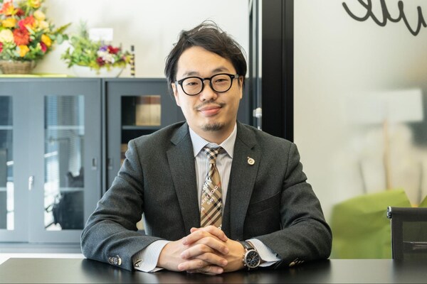 崔 舜記弁護士のインタビュー写真