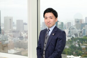 長野 良彦弁護士のインタビュー写真