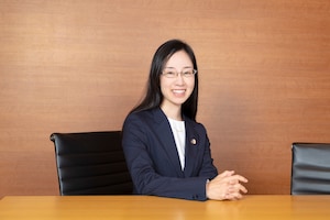 金岡 紗矢香弁護士のインタビュー写真