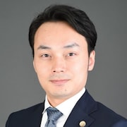 雫田 雄太弁護士のアイコン画像