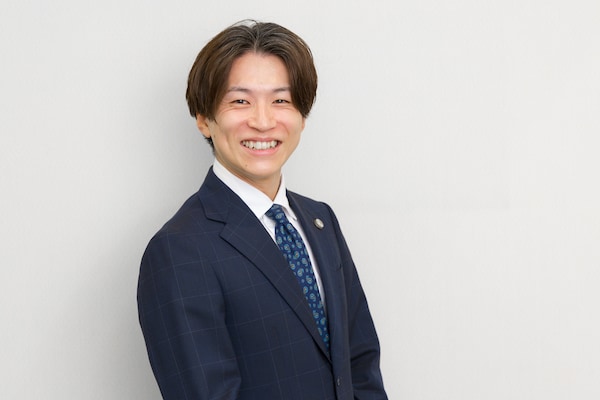 今関 修一弁護士のインタビュー写真