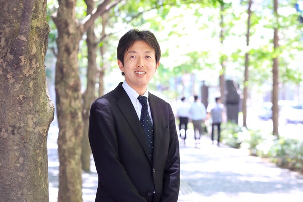 深沼 幸紀弁護士のインタビュー写真