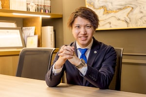 伊藤 建弁護士のインタビュー写真